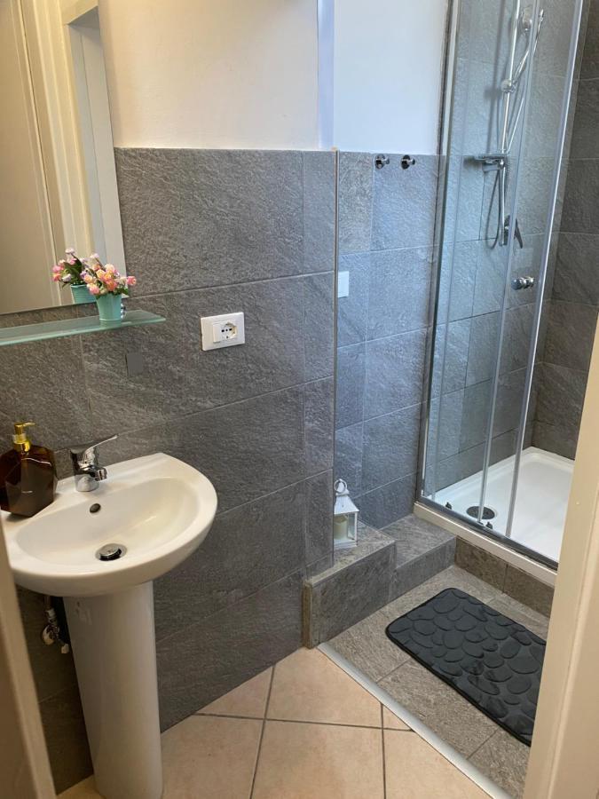 Affittacamere Home&Stazione โบโลญญา ภายนอก รูปภาพ