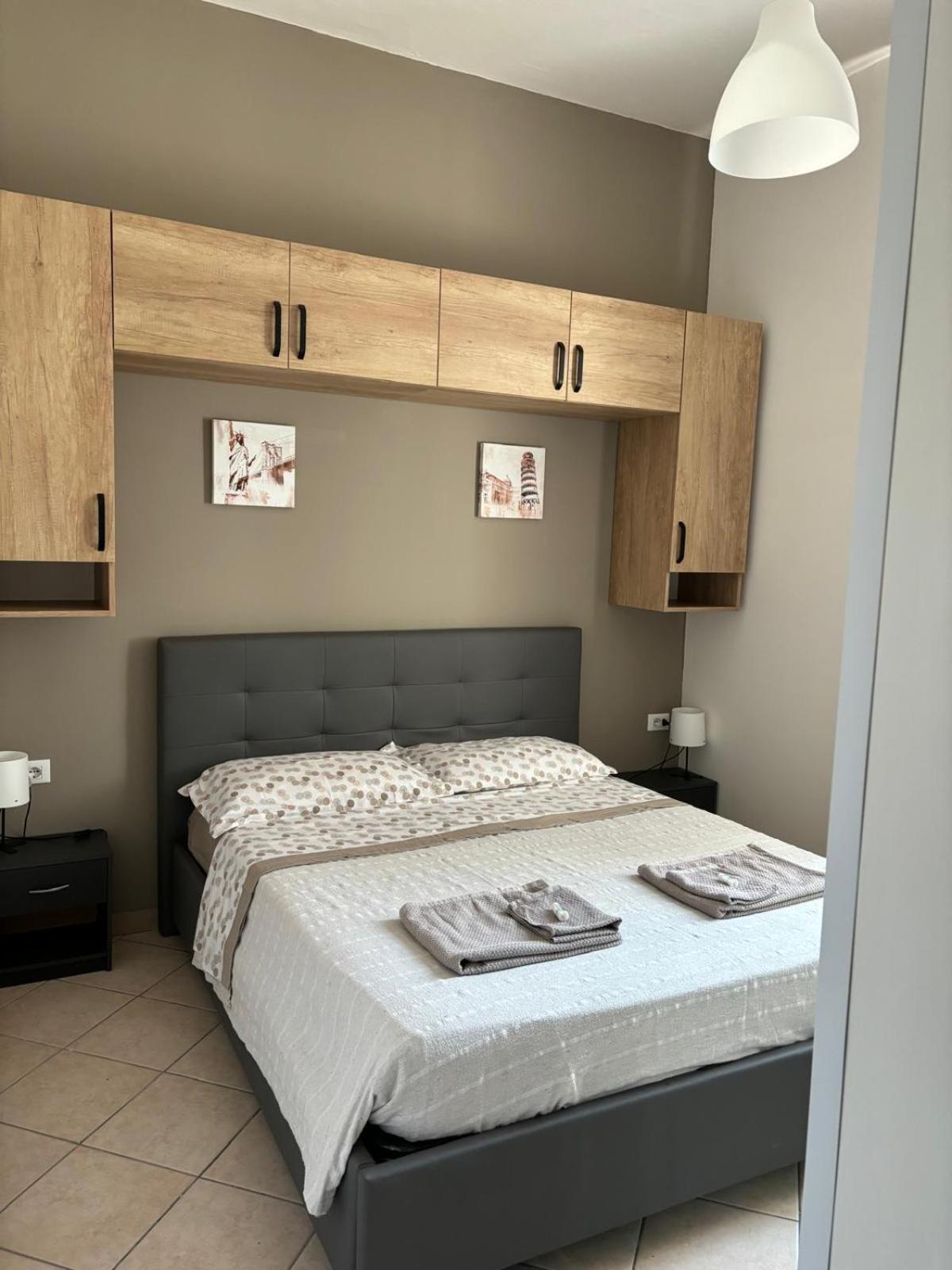 Affittacamere Home&Stazione โบโลญญา ภายนอก รูปภาพ