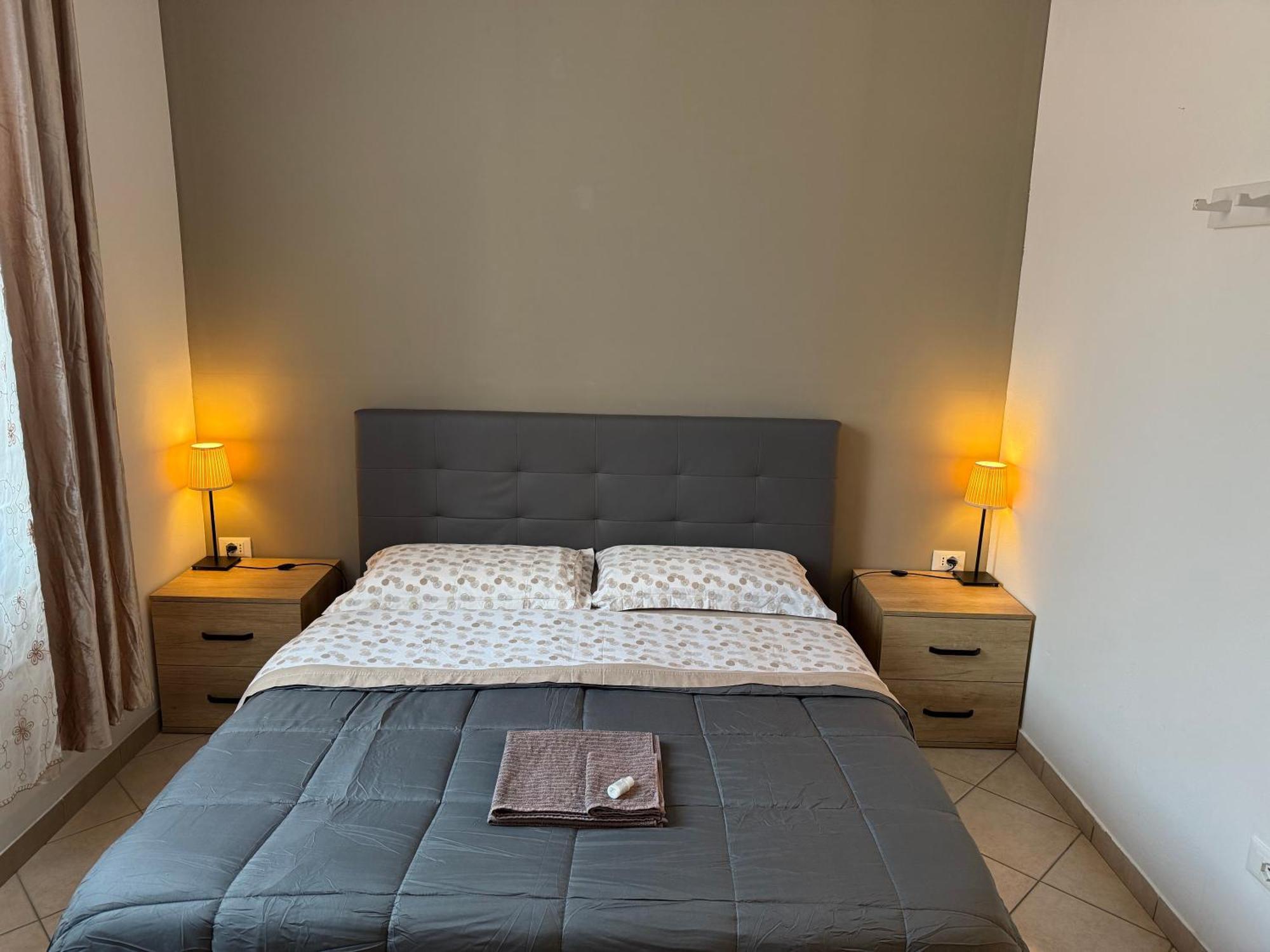 Affittacamere Home&Stazione โบโลญญา ภายนอก รูปภาพ